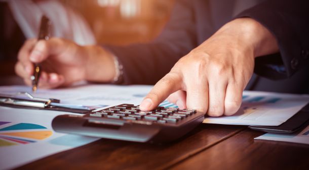 Rescisão Indireta: Quando o empregado pode pedir demissão por culpa do empregador - Advocacia Estevam | Soluções jurídicas eficazes nas relações de trabalho e consumo